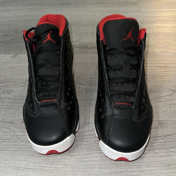 Nike Air Jordan 13 Retro Low GS “Bred” - Picture 2 of 6